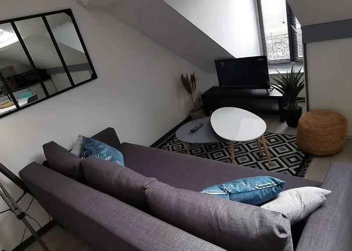 Apartment Cosy, 300m De La *